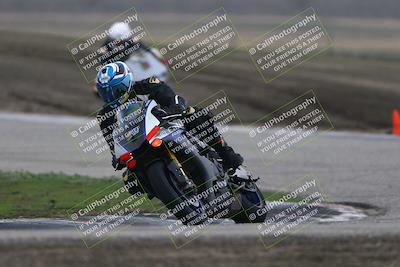 media/Nov-29-2025-TrackDaz (Sat) [[10ae2d9bce]]/B Group/Session 3 (Outside Grapevine)/